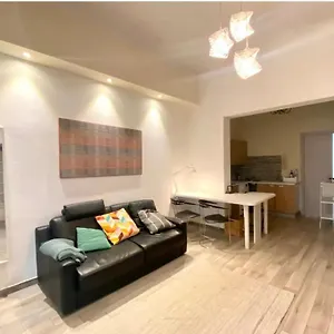 Apartamento Cosy Modern Flat Private Patio, Florencia
