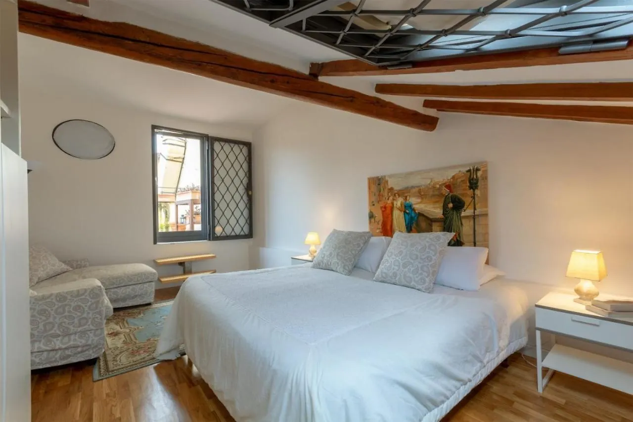 Penthouse Alexandra Tower Hotel Florence 0*,  Italy