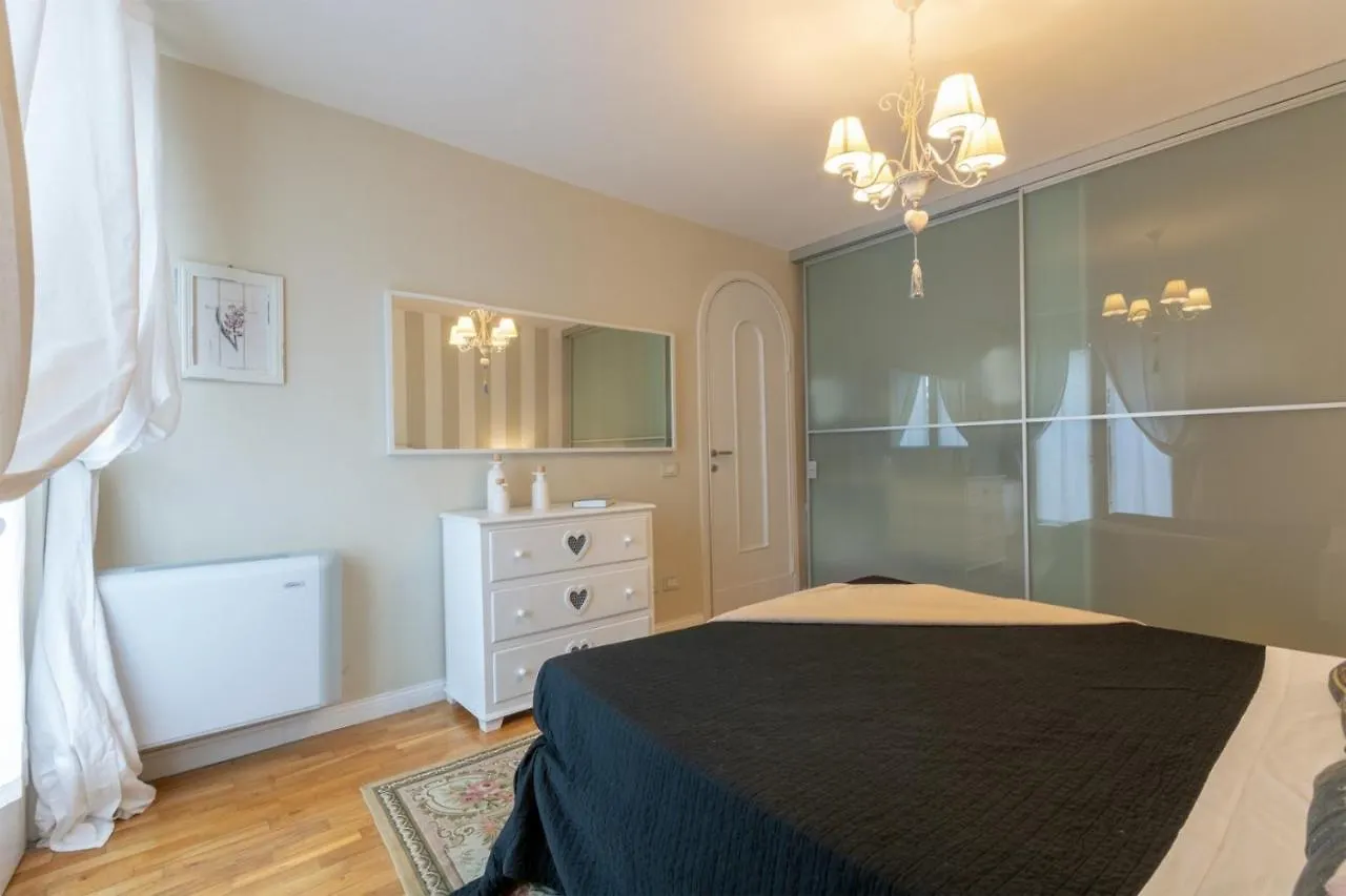 Apartment Penthouse Alexandra Tower Hotel Florence
