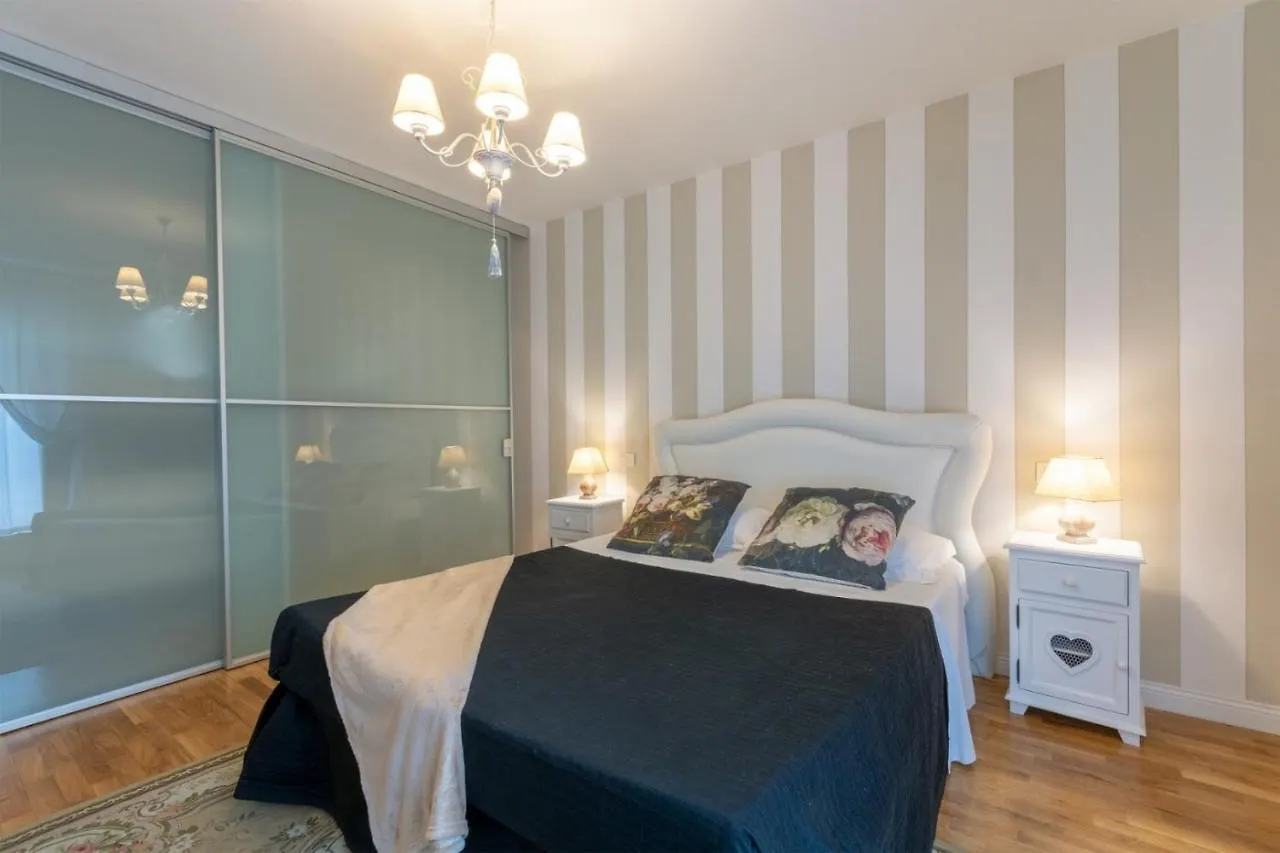 Penthouse Alexandra Tower Hotel Florencia 0*,